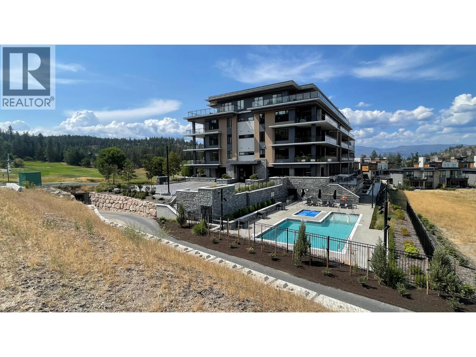#107 75 Predator Ridge Drive - Image 4