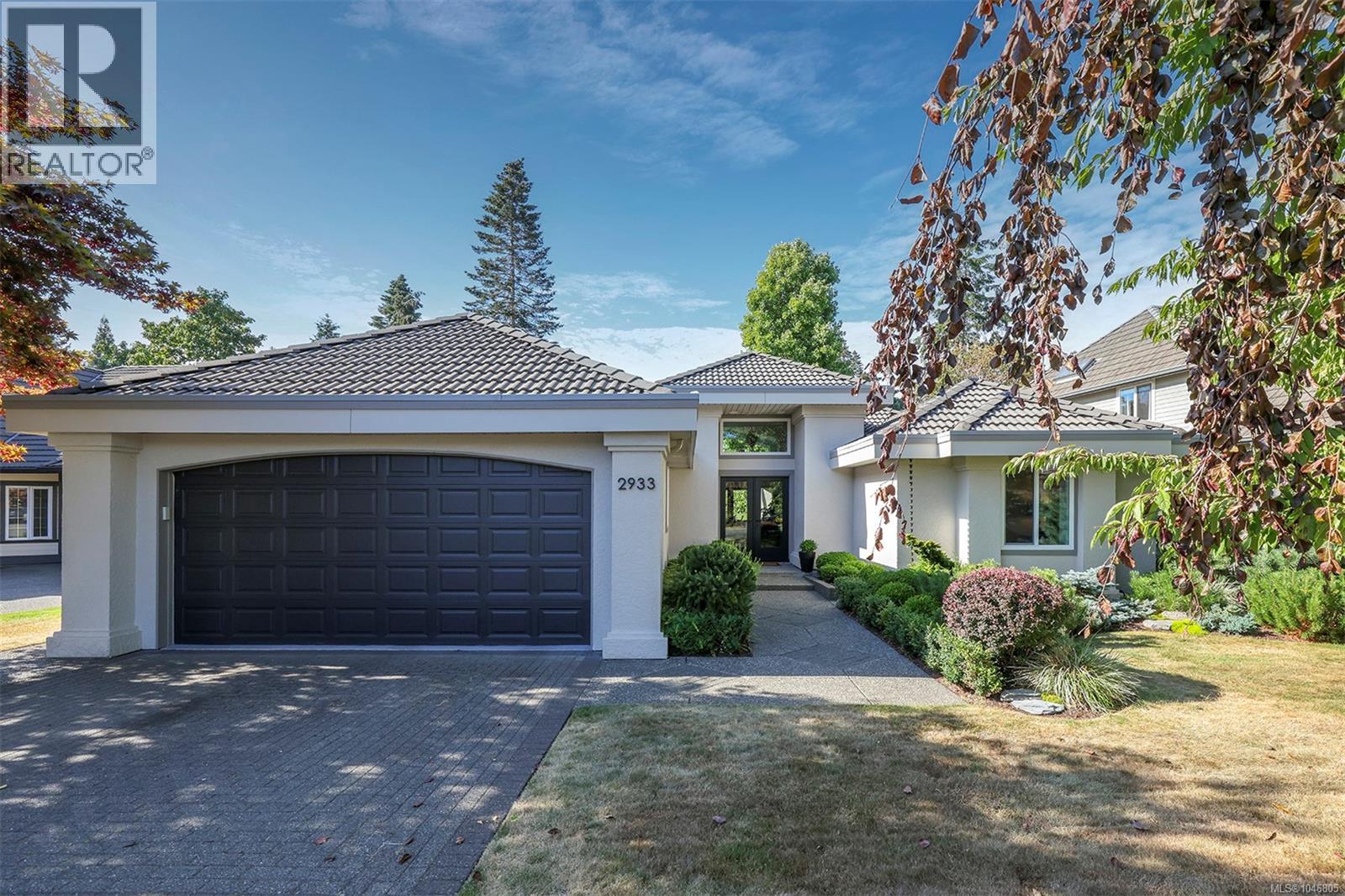 2933 Royal Vista Way - 1