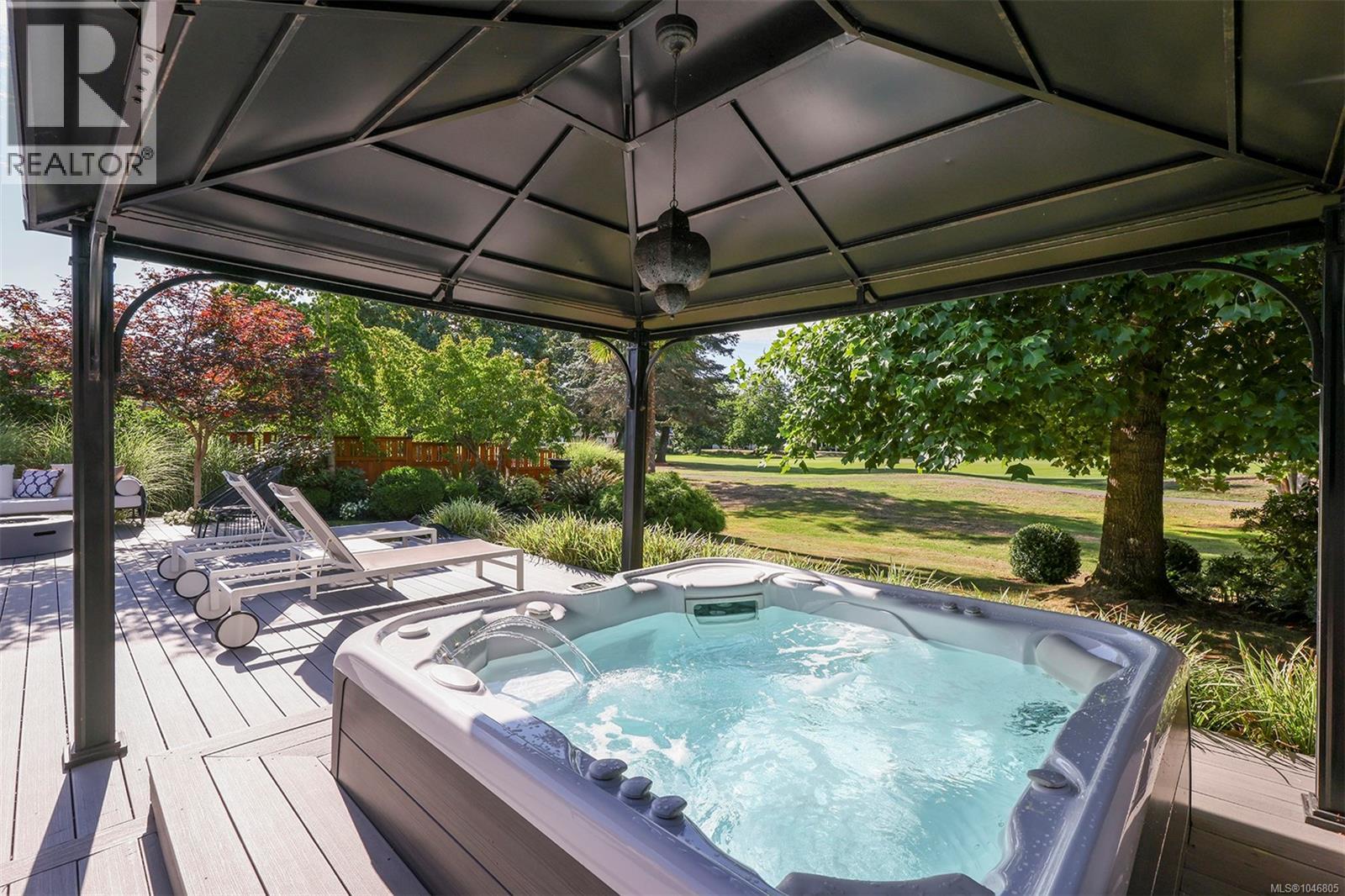 2933 Royal Vista Way - 39