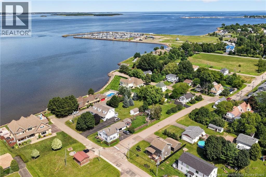153 Shore Drive - Image 32