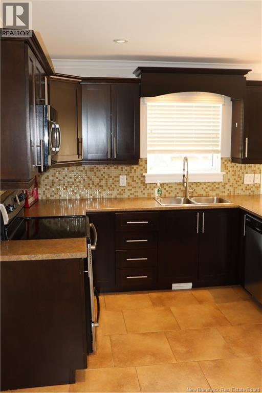 153 Shore Drive - Image 7