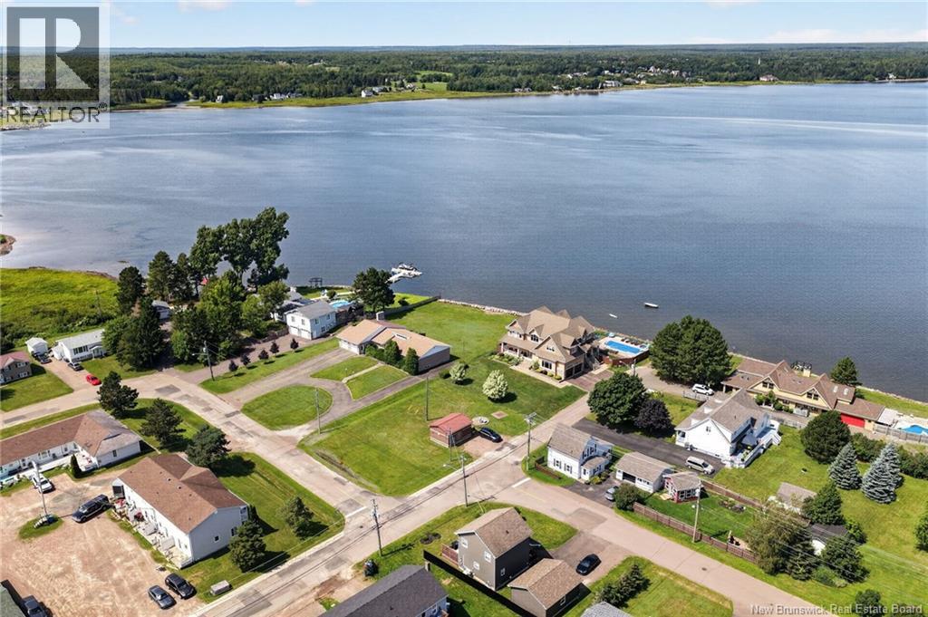 153 Shore Drive - Image 34