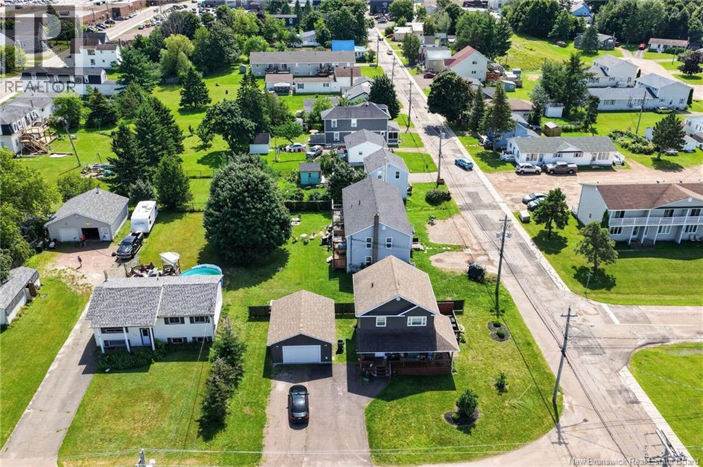 153 Shore Drive - Image 38