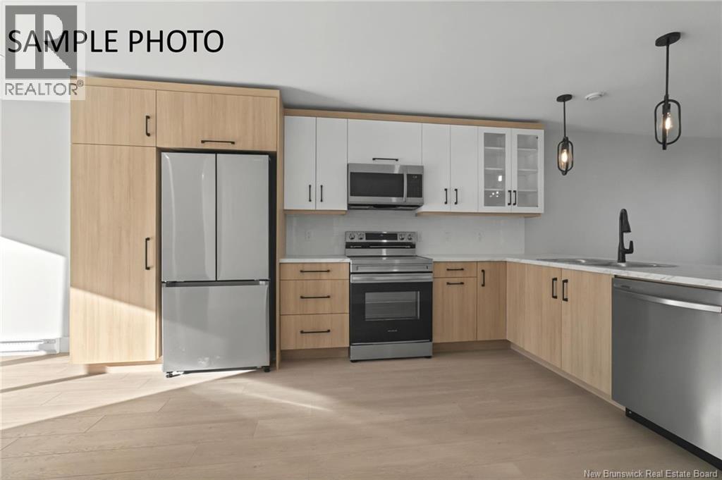 12 Violet Street - 12