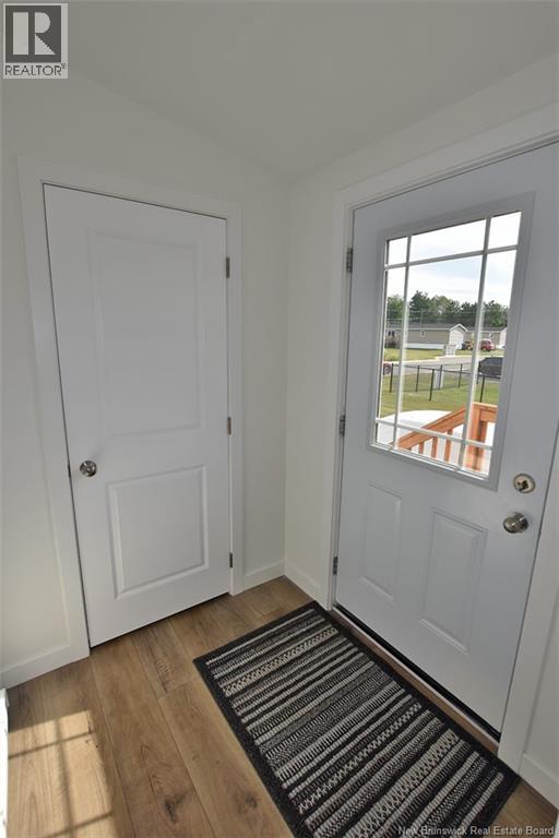 21 Luanne Drive - Image 6