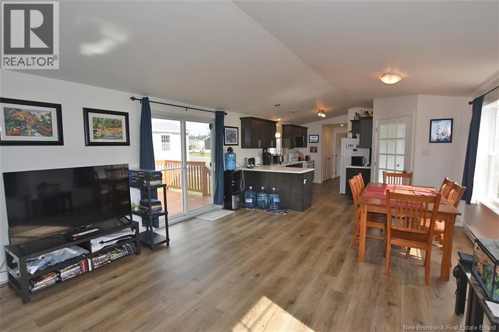 21 Luanne Drive - Image 18