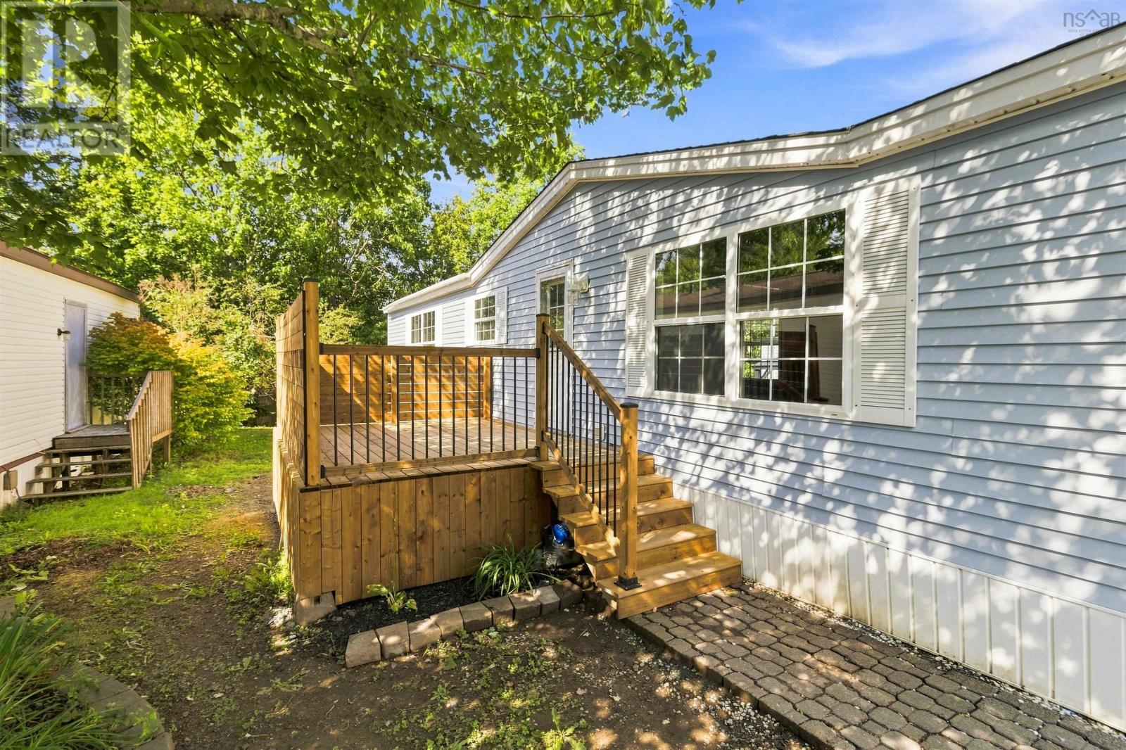 175 Hilltop Drive - 3