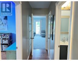 185 Main Street thumbnail 16