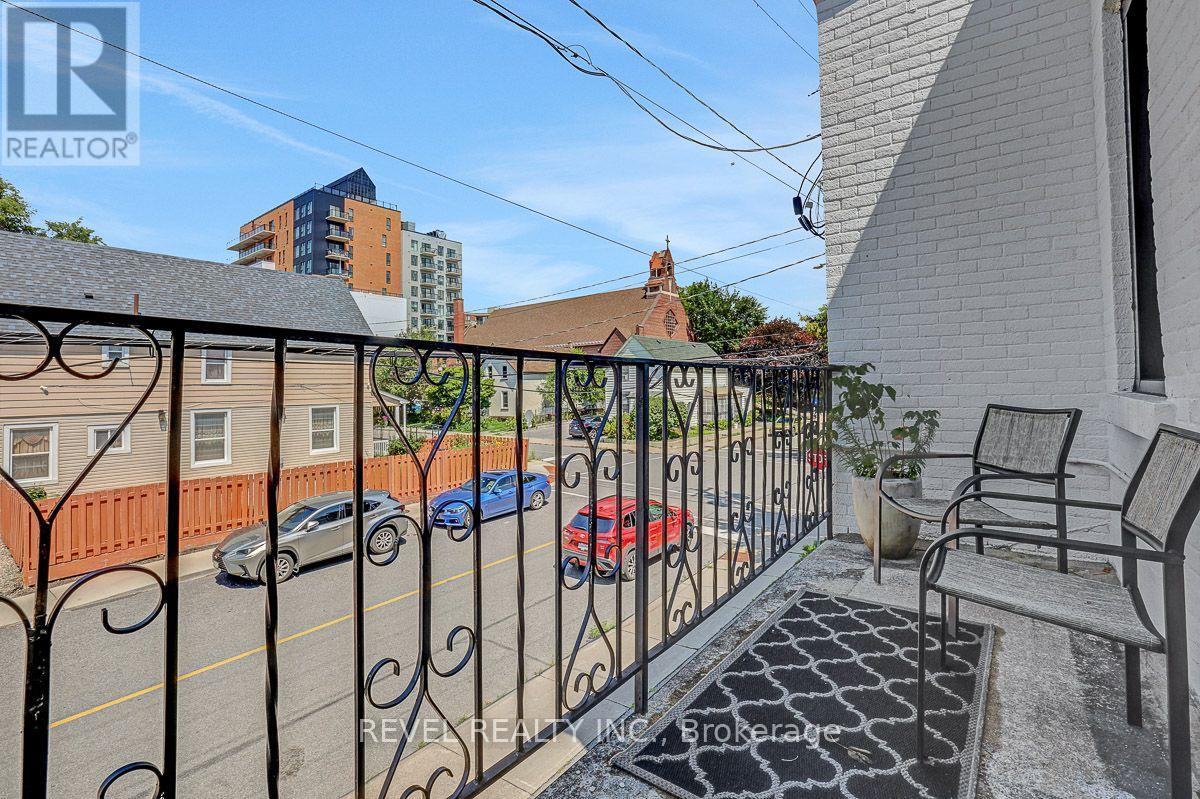 4 Bed, 2 Bath Multi-Family for Sale in Ottawa – 52 LEBRETON STREET N, Ottawa – MLS# X13674670 - Image 26