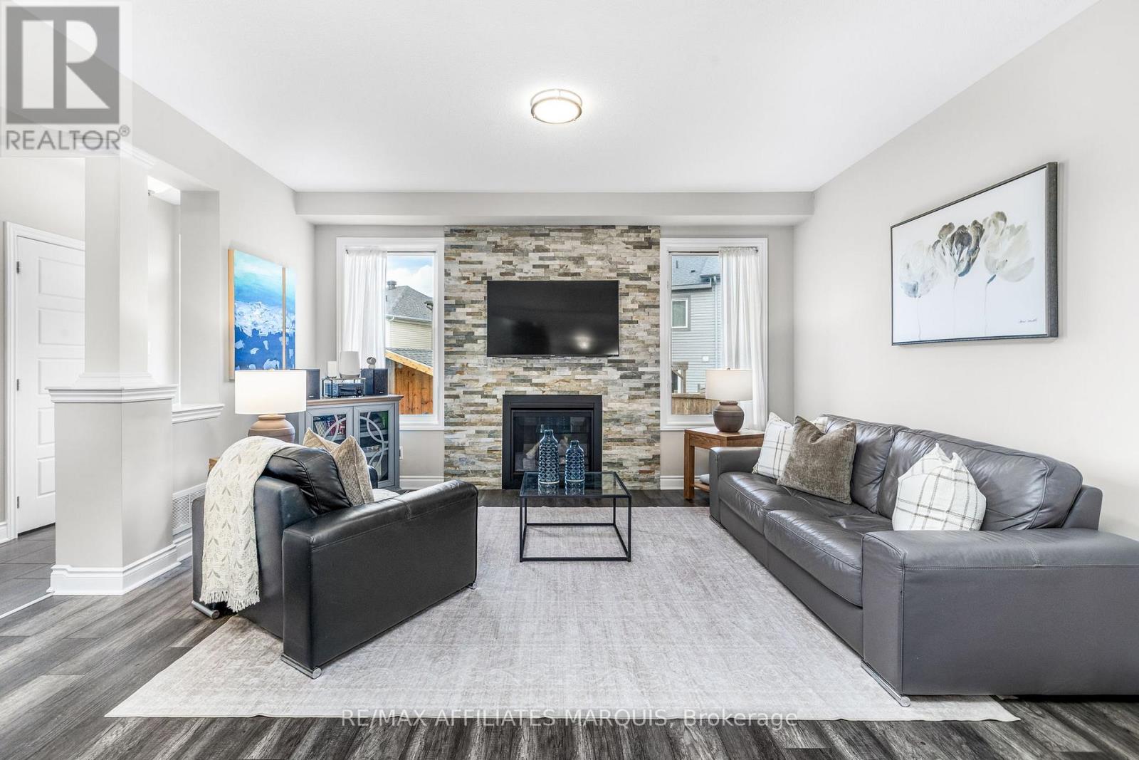 3 Bed, 3 Bath House for Sale in Ottawa – 14 SWEETBAY CIRCLE, Ottawa – MLS# X13674682 - Image 19