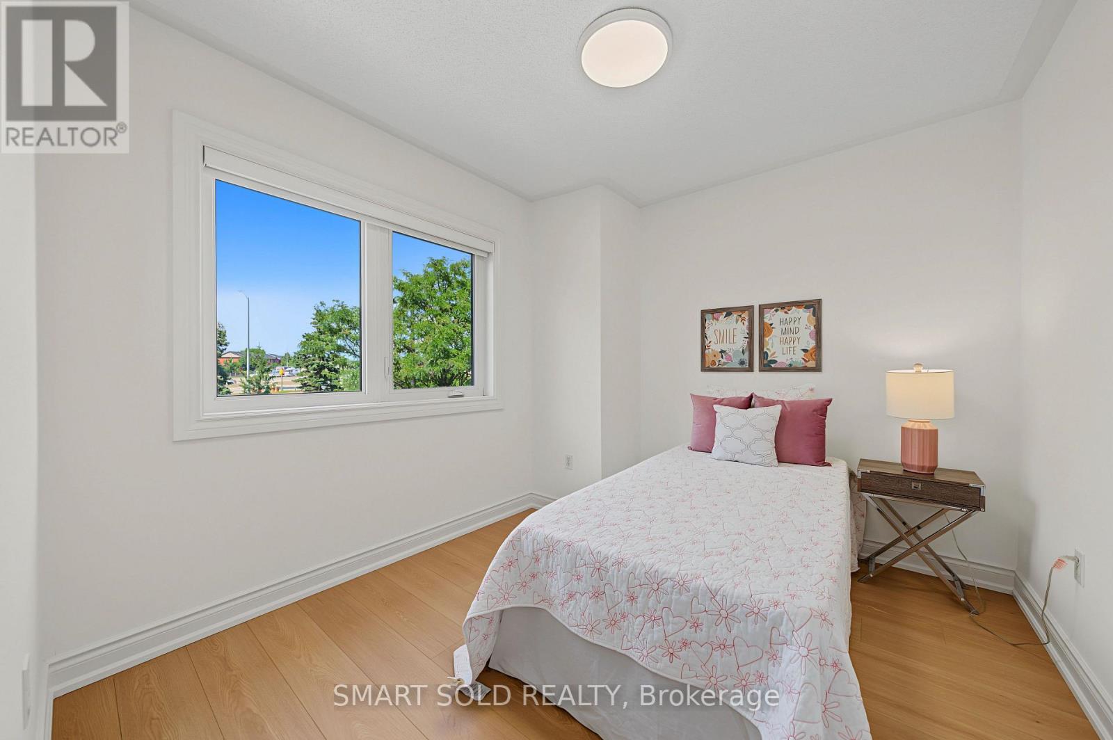 906 DELGADO DRIVE - Image 33