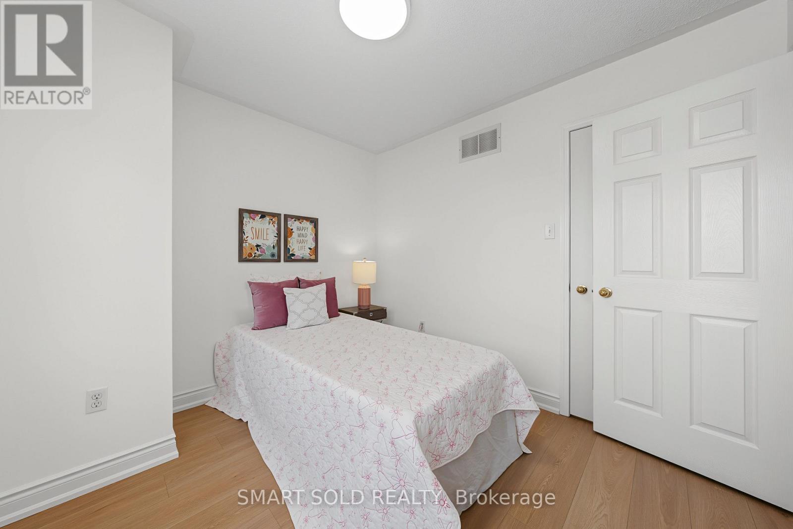 906 DELGADO DRIVE - Image 34