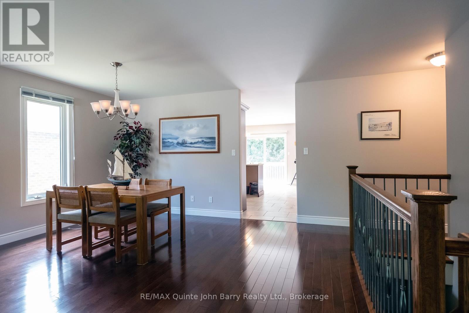 4 ALGONQUIN AVENUE - Image 8