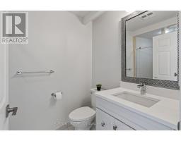 Bathroom - 803 - 1480 Riverside Drive, Ottawa, ON K1G5H2 Photo 12
