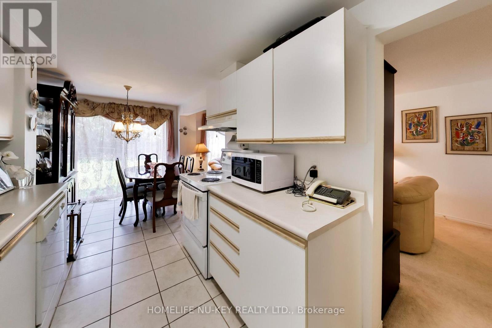 103 DUNSMORE LANE - 13