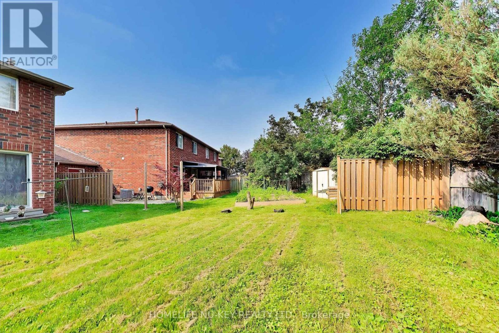 103 DUNSMORE LANE - 33