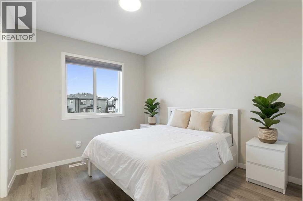 1021 Mahogany Boulevard SE - 15