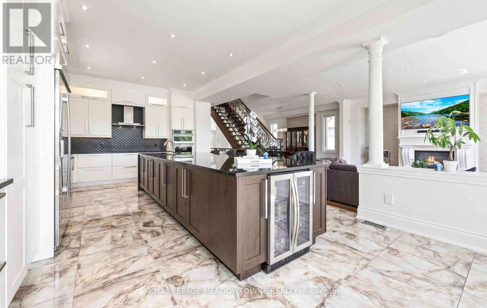 4 PLAYFAIR COURT - Image 21