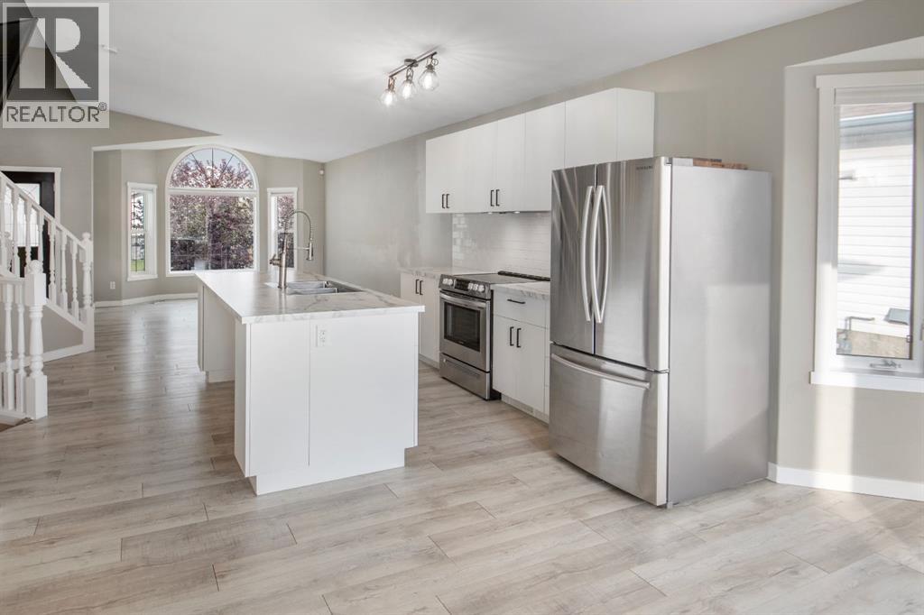 102 Pinnacle Crescent - Image 11