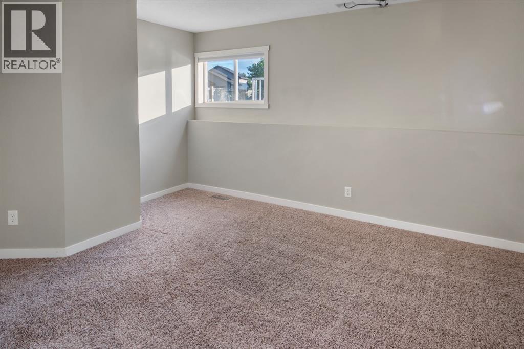 102 Pinnacle Crescent - Image 23