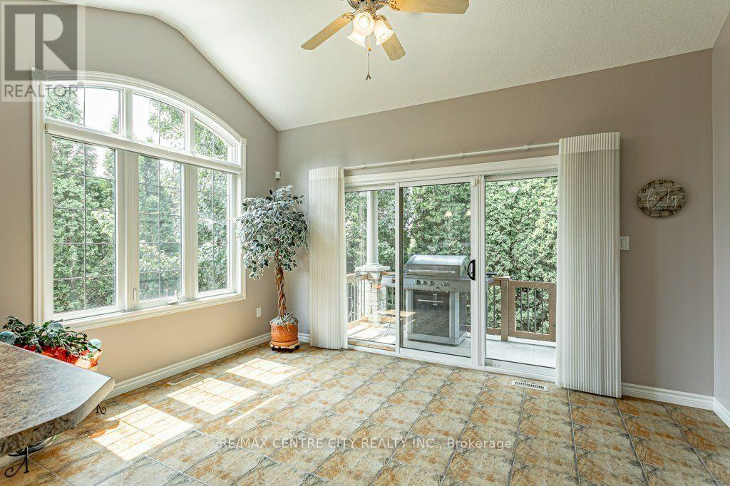 #37 100 SOUTHGATE PARKWAY - 14