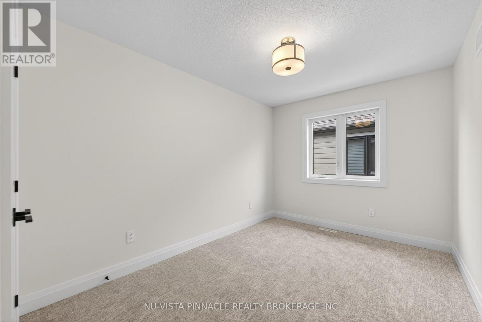 6875 HEATHWOODS AVENUE - Image 27
