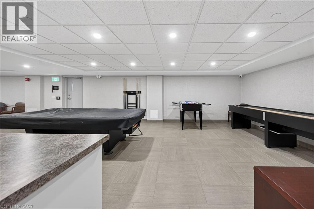 #101 700 DYNES Road - 37