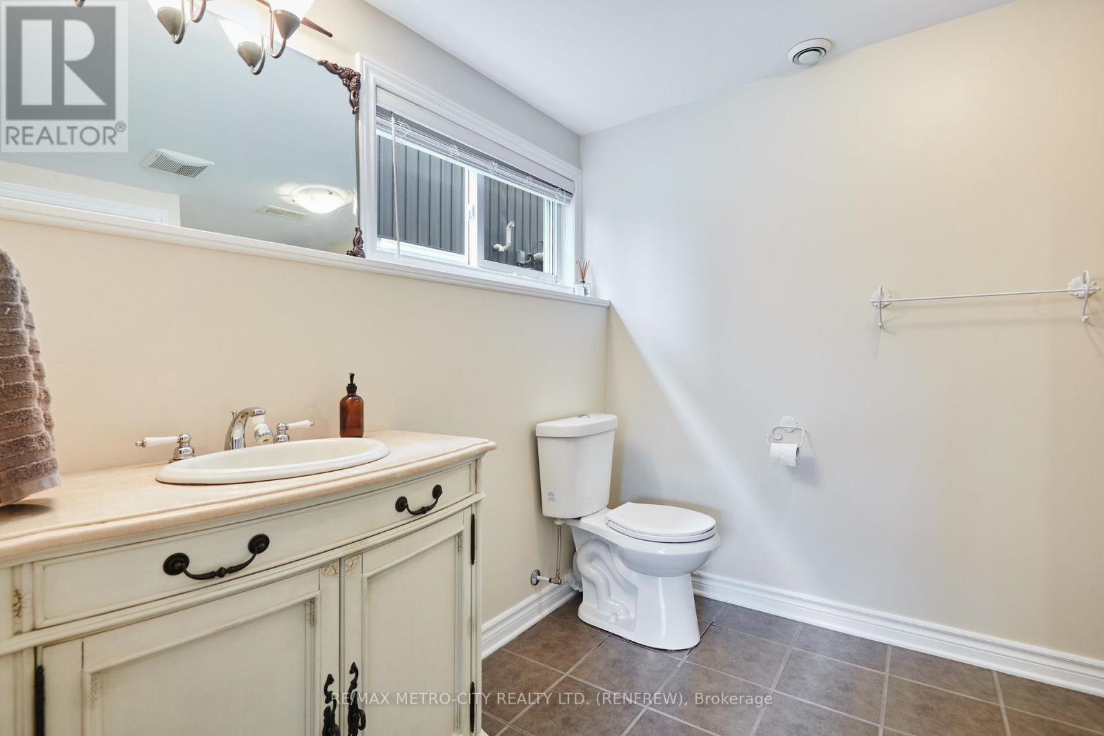 89 OTTERIDGE DRIVE - 31