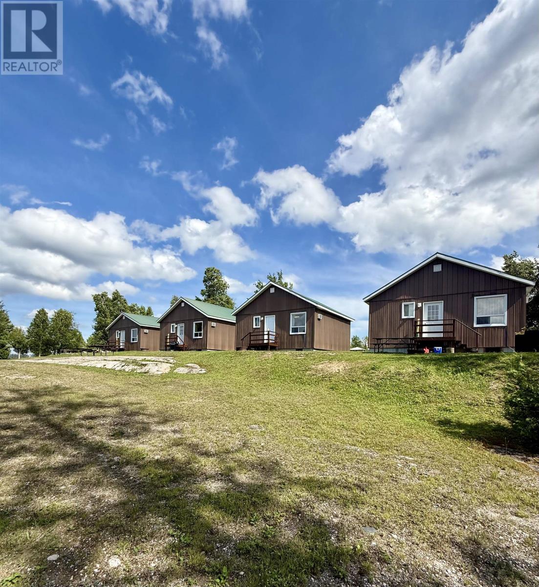 1216 HWY 584 - Image 21