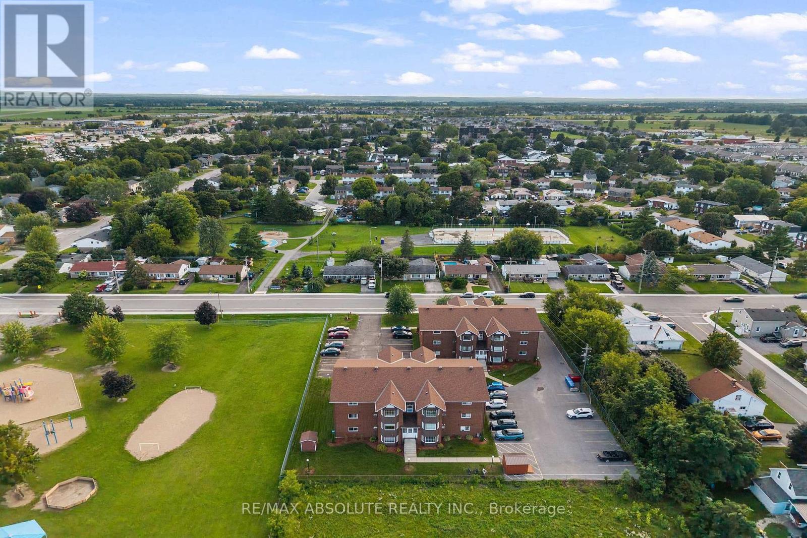 2 Bed, 1 Bath House for Sale in Arnprior – 3B – 89 EDEY STREET, Arnprior – MLS# X13674740 - Image 32