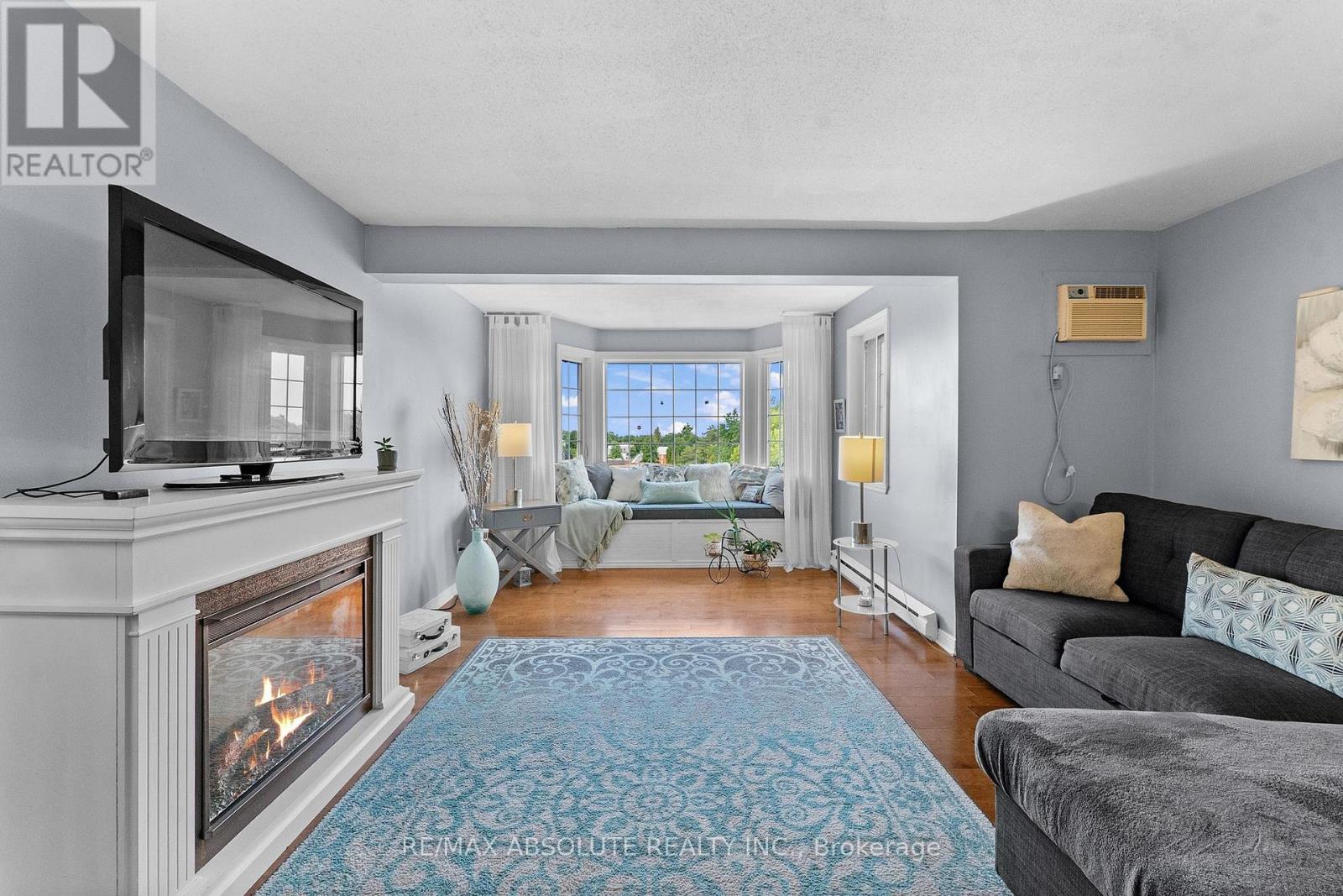 #3B 89 EDEY STREET - 5