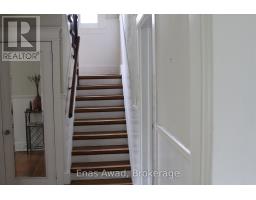 738 Manning Avenue, Toronto, ON M6G2W4 Photo 16