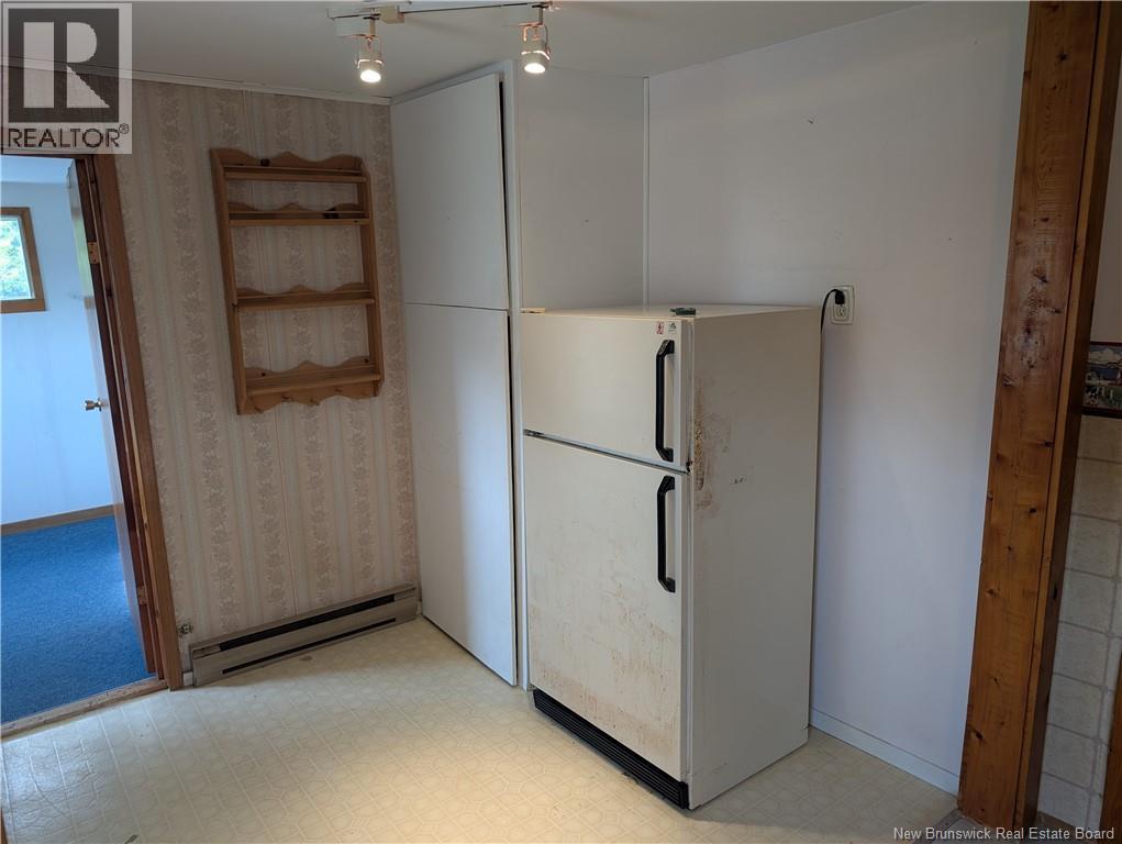 303 Simpson Drive EXt Drive - Image 8