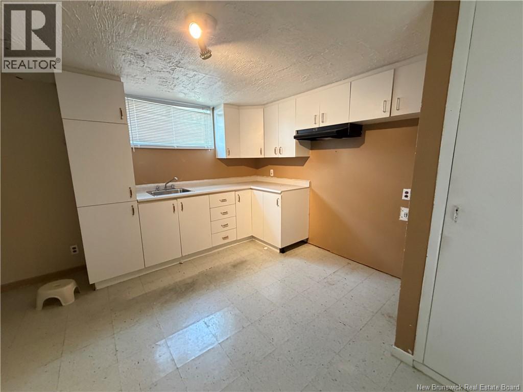 3 Restigouche Street - 14
