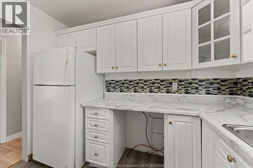 3672 MORRIS DRIVE - Image 11