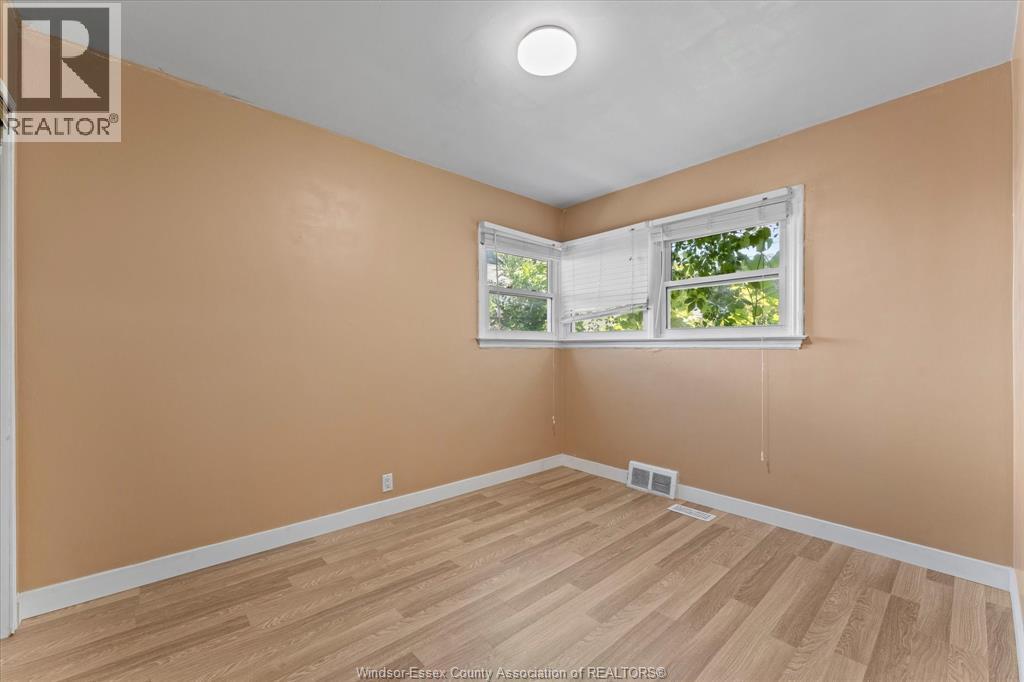 3672 MORRIS DRIVE - Image 14