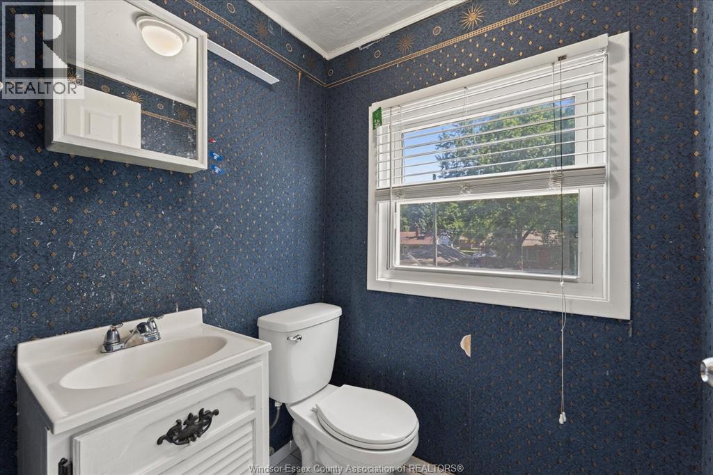 3672 MORRIS DRIVE - Image 18