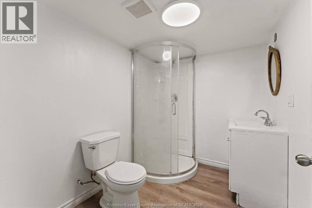 3672 MORRIS DRIVE - Image 23