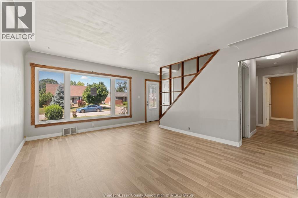 3672 MORRIS DRIVE - Image 6