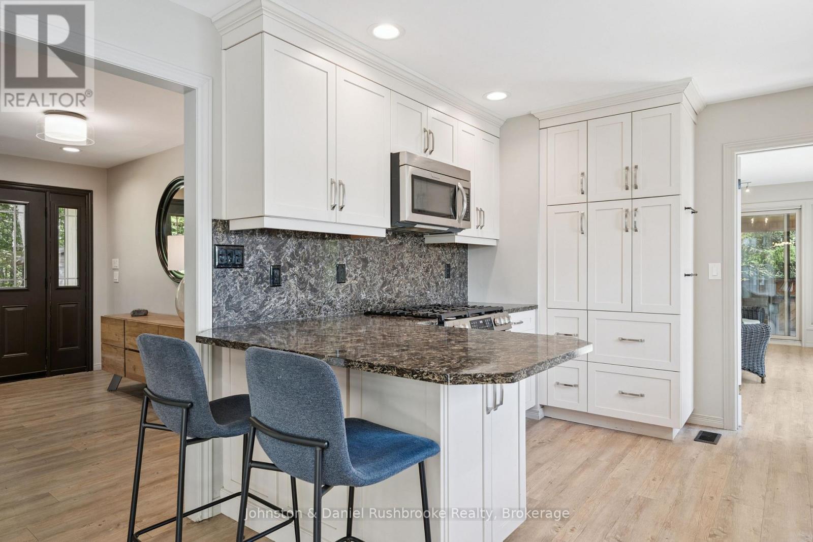 842 EMSDALE LAKE ROAD - 9