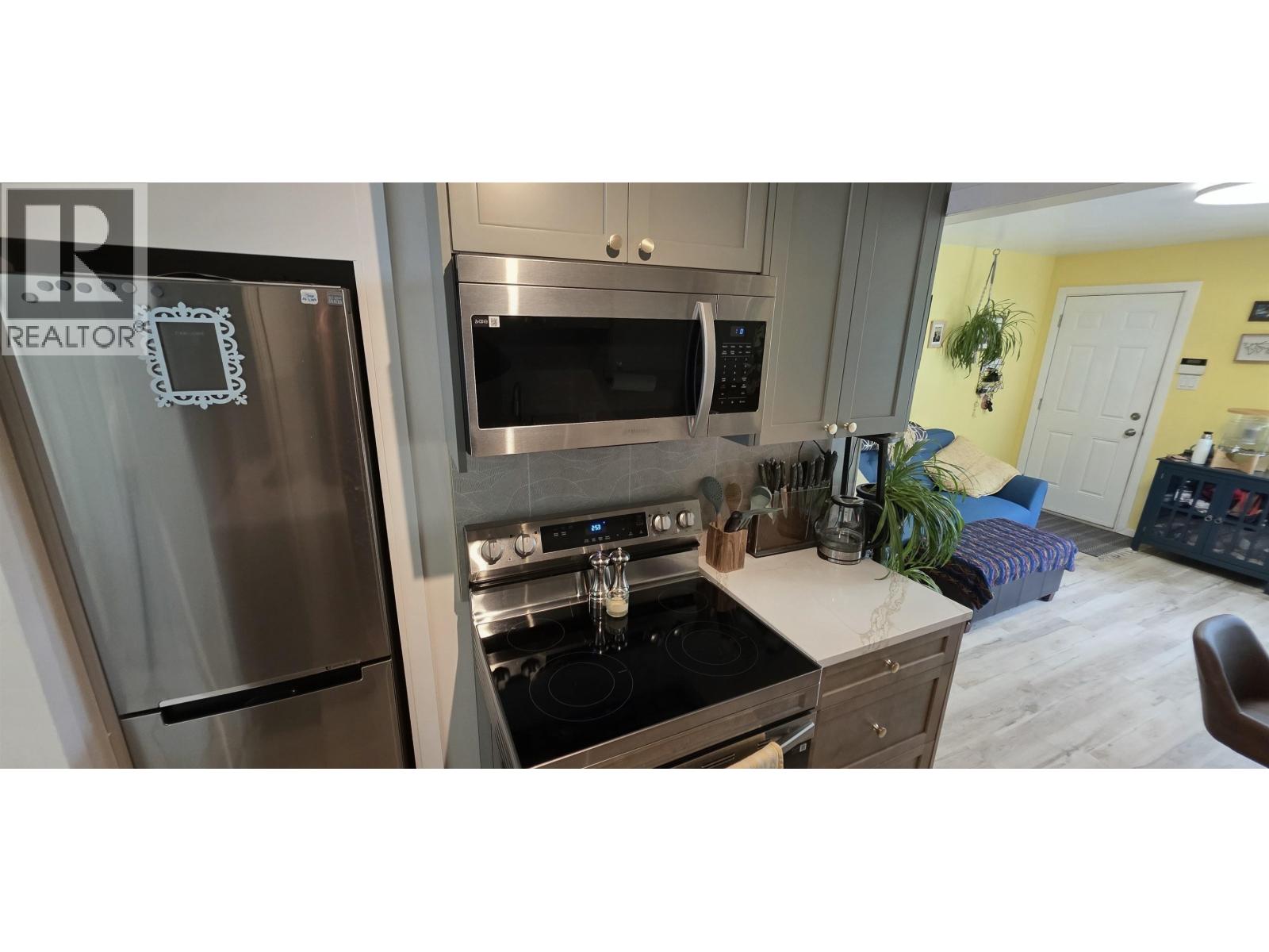2294 MARIO PLACE - Image 7
