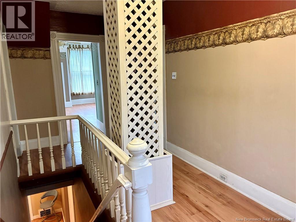 44 Dr Ellis Lane - 17