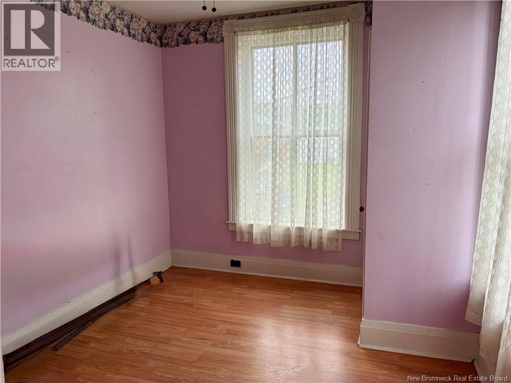 44 Dr Ellis Lane - 18