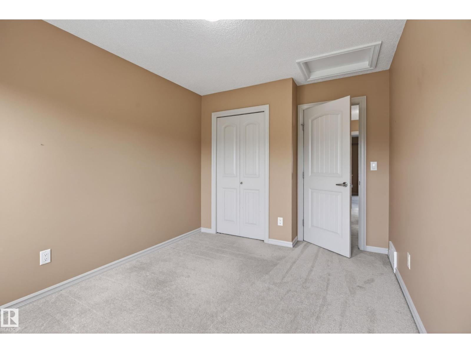 5636 18 AV SW - Image 34