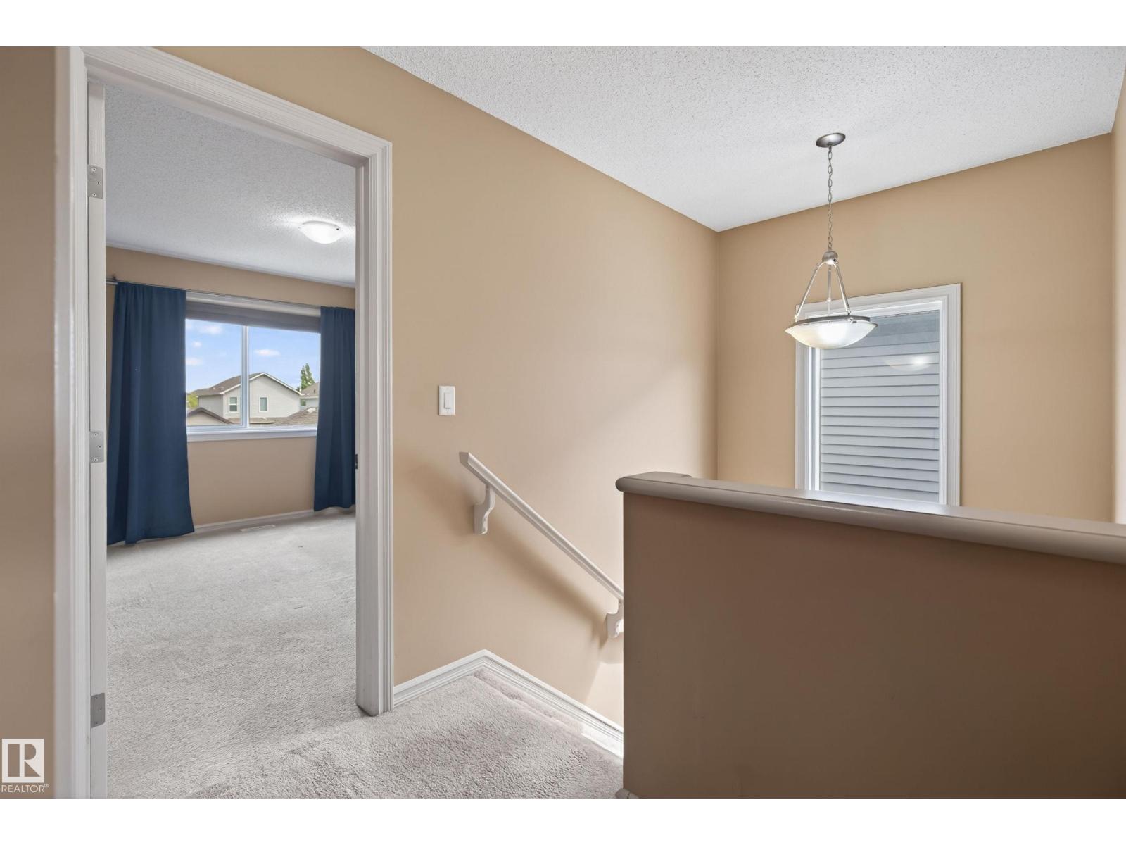 5636 18 AV SW - Image 36