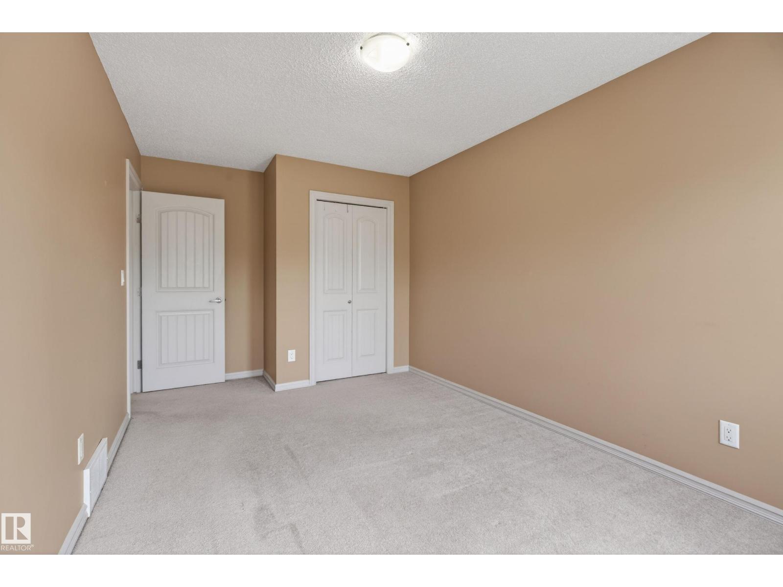 5636 18 AV SW - 32