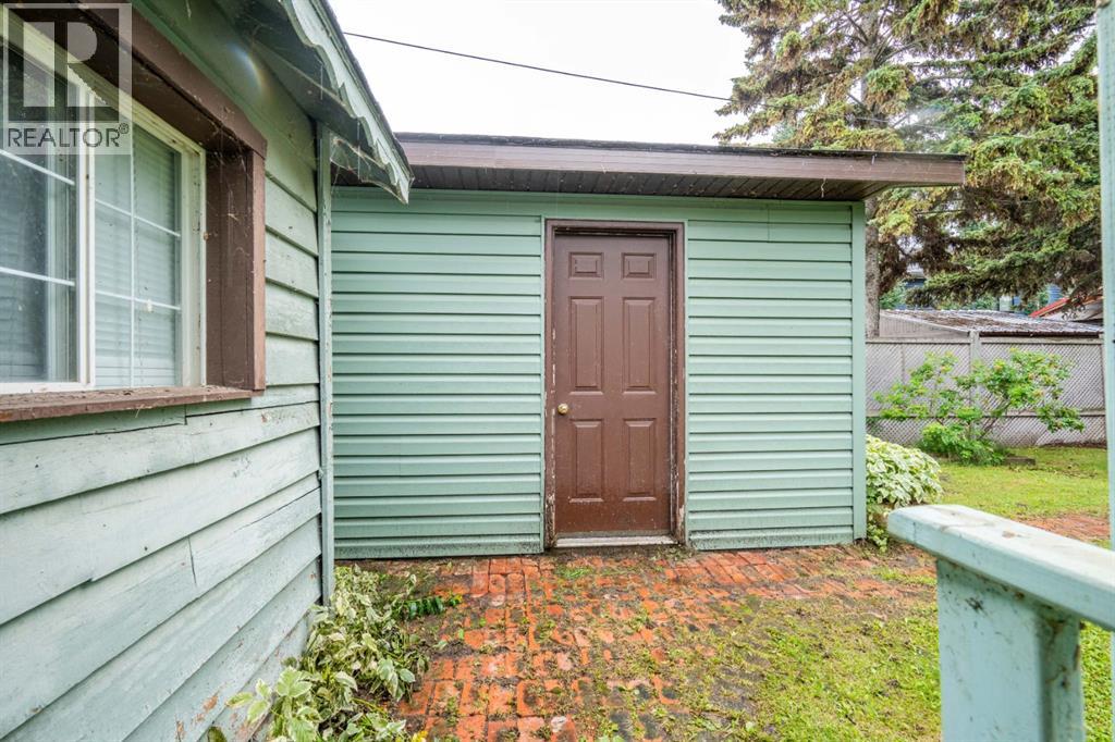 5011 38 Street - Photo 23