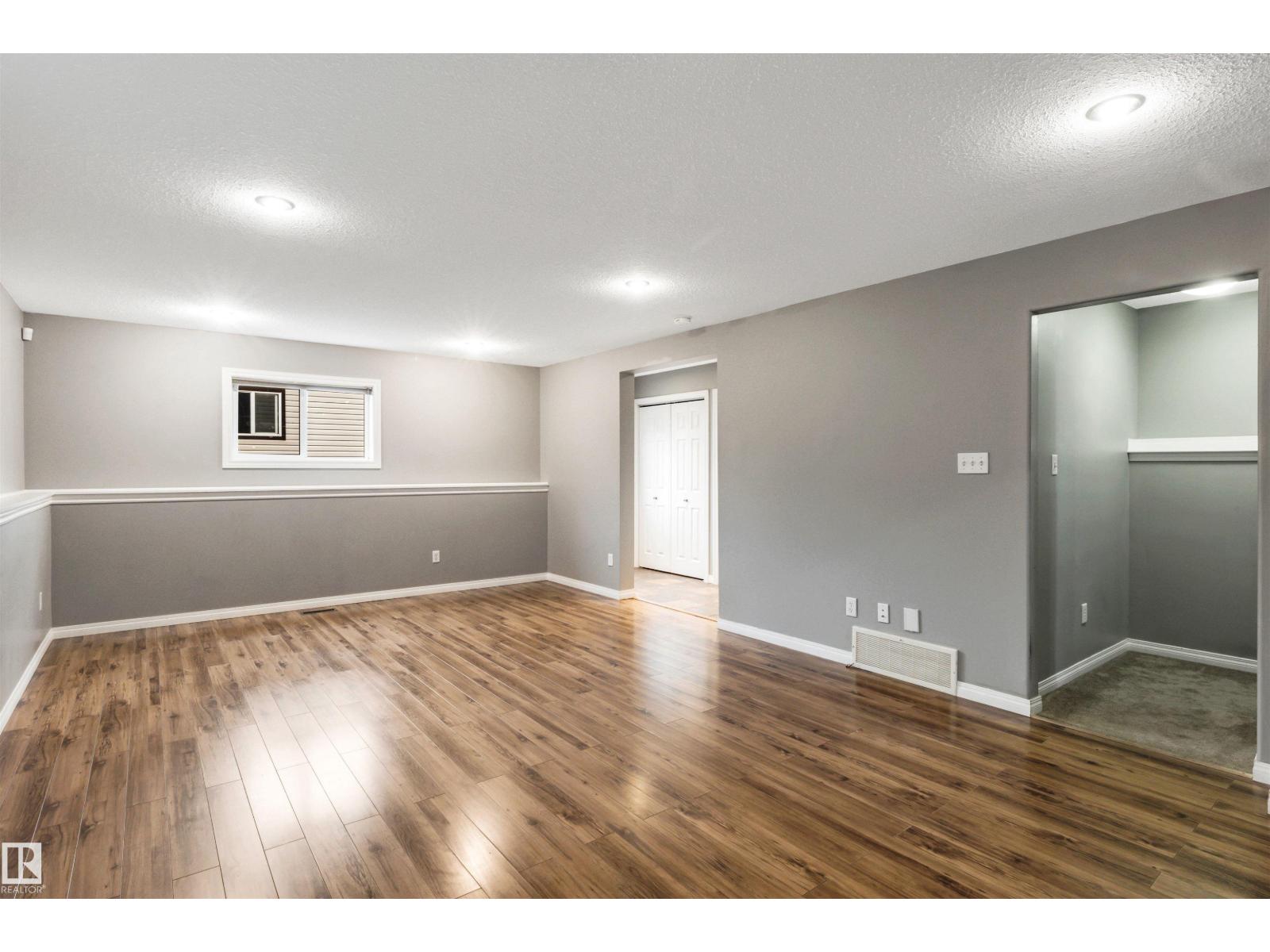 21243 91 AV NW - 28