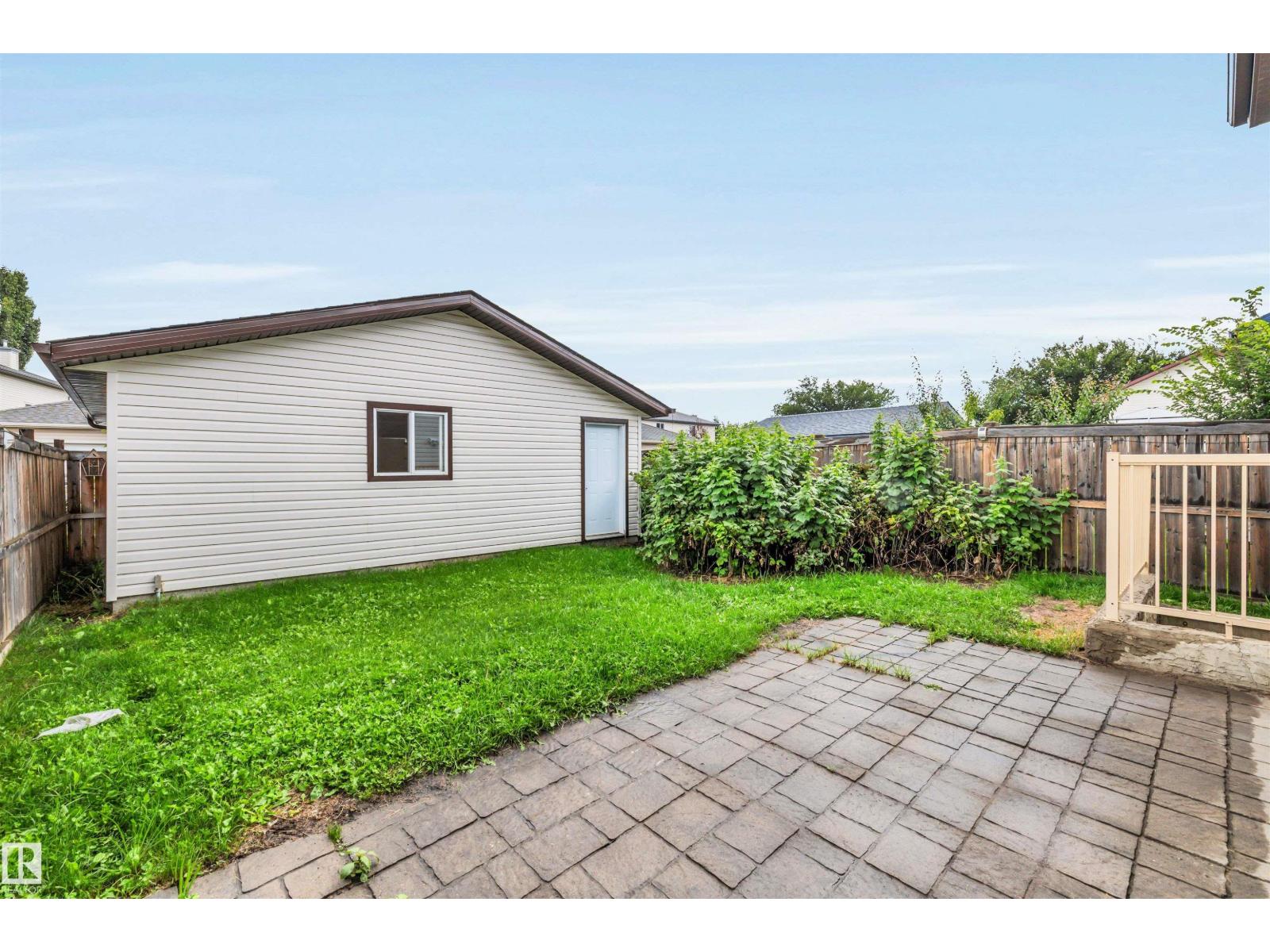 21243 91 Avenue NW - Photo 35
