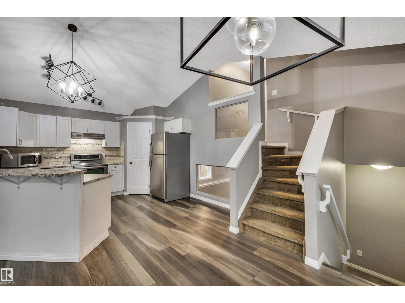 21243 91 AV NW - 10